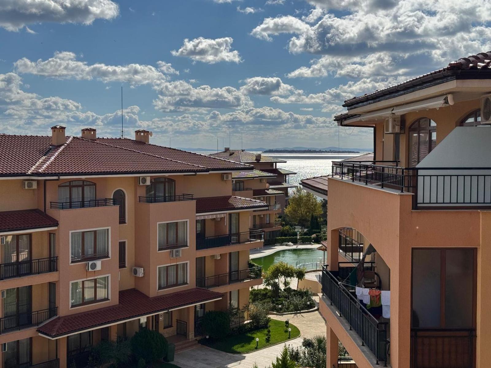 Menada Sky Dreams Leilighet Sveti Vlas Eksteriør bilde